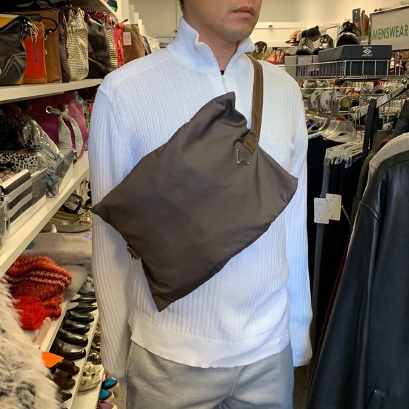 PRADA Very Rare Unisex Versatile Single One Shoulder Strap Nylon Backpack - Picture 6 of 9